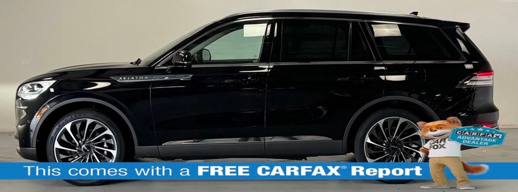 Used 2021 Lincoln Aviator Reserve w/ Equipment Group 202A AWD/4WD video 2