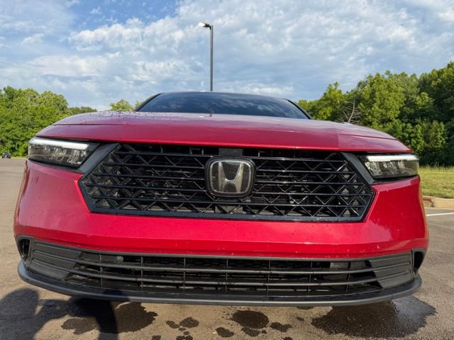 Used 2024 Honda Accord Sport image 3