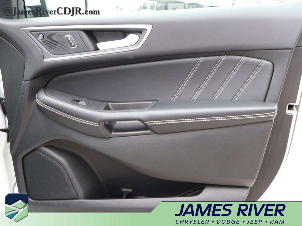 Used 2024 Ford Edge ST w/ Equipment Group 401A image 8