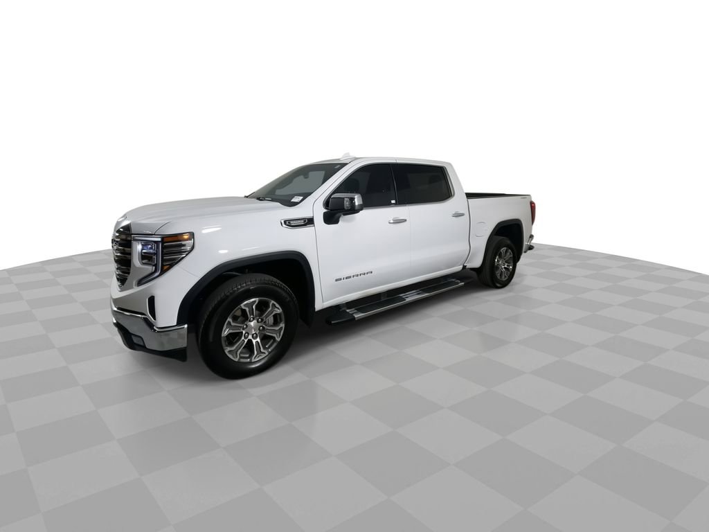 Used 2025 GMC Sierra 1500 SLT image 4