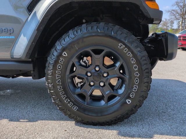 Certified 2023 Jeep Wrangler Unlimited w/ Cold Weather Group AWD/4WD image 12