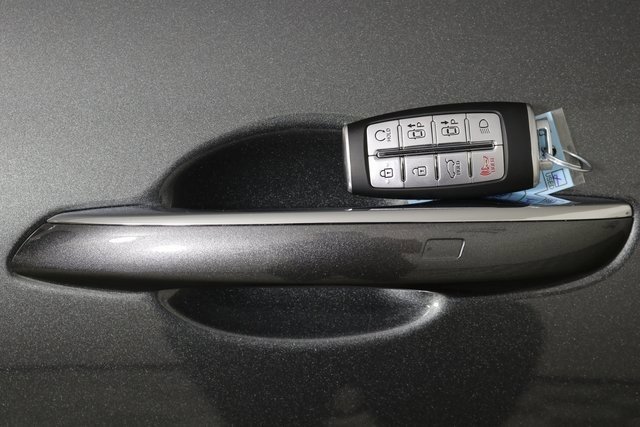 Used 2023 Genesis GV80 2.5T w/ Prestige Package image 39