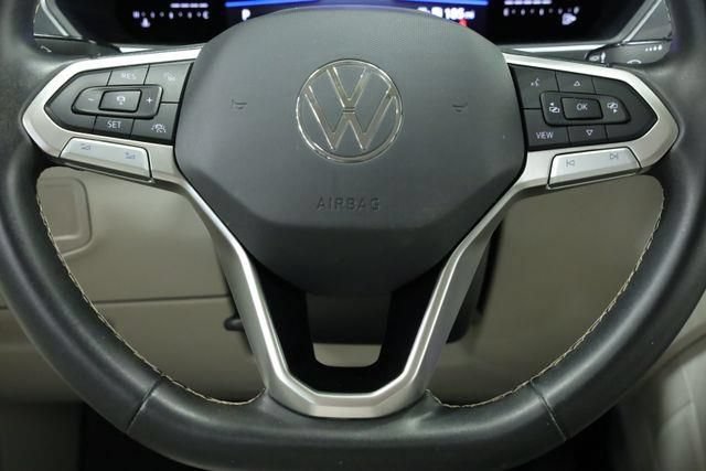 Certified 2023 Volkswagen Tiguan SE FWD image 10