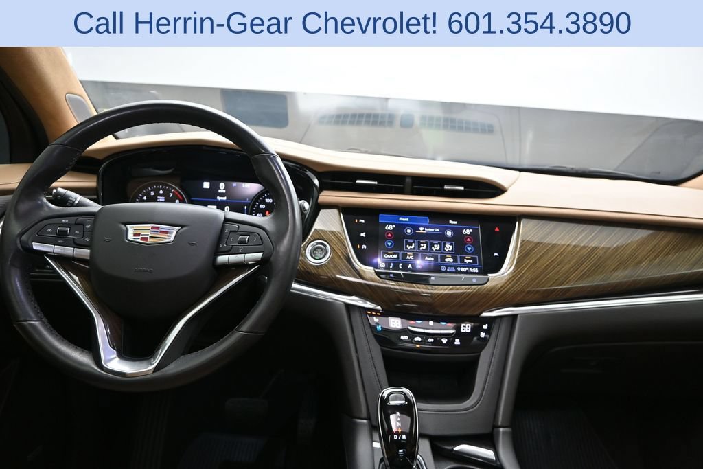 Used 2020 Cadillac XT6 Premium Luxury w/ Platinum Package FWD image 19