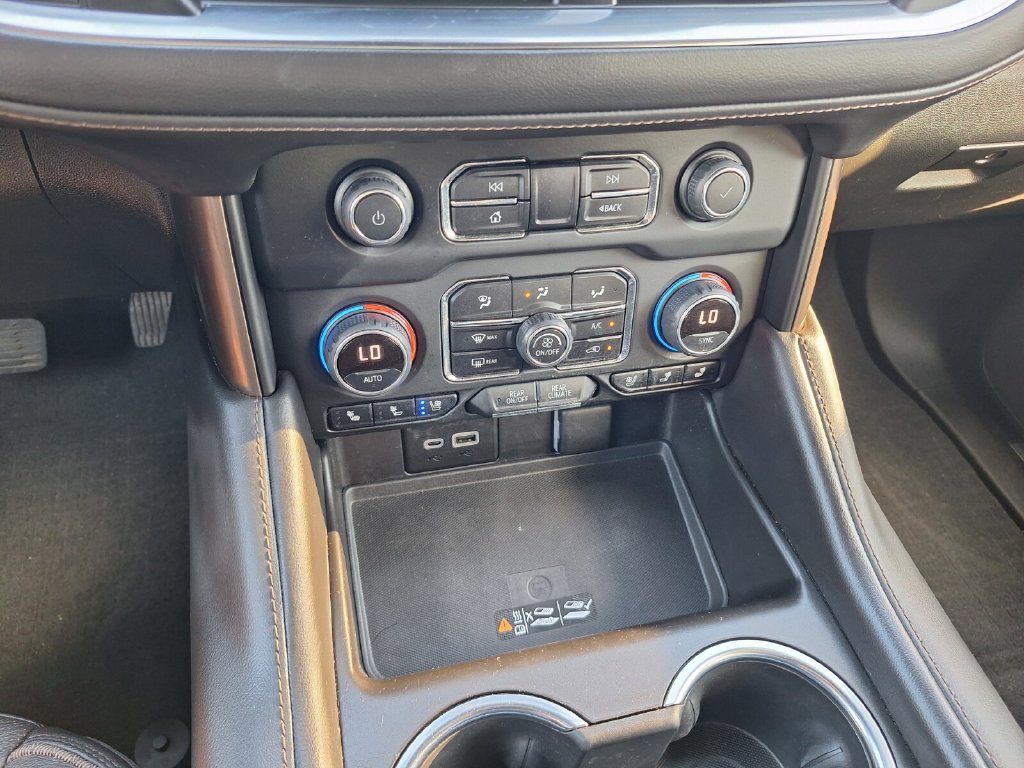 Used 2023 Chevrolet Tahoe High Country RWD image 18