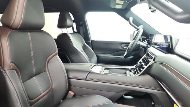 New 2026 Nissan Armada SL image 27