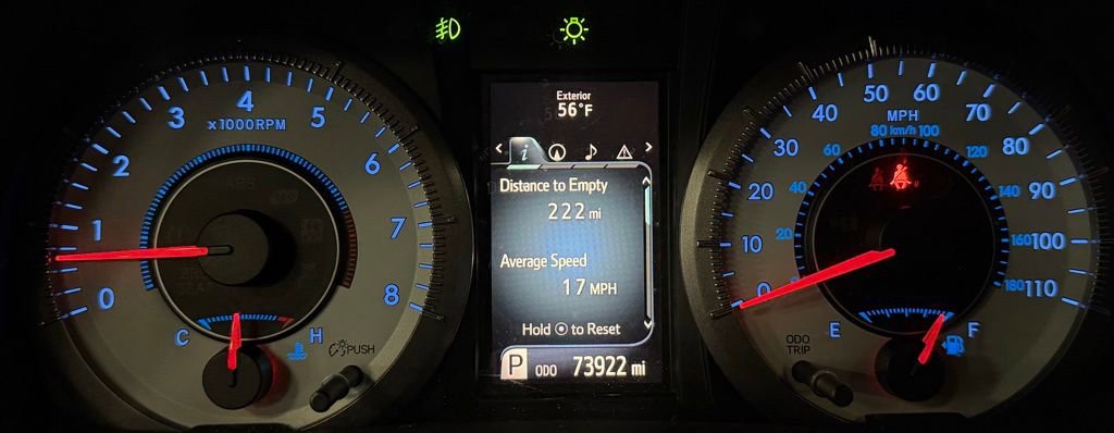 Used 2016 Toyota Sienna SE w/ SE Preferred Package FWD image 14