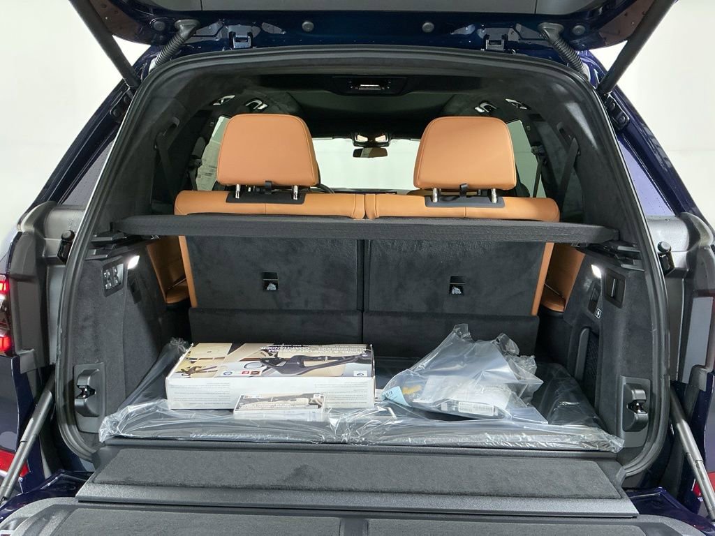 New 2026 BMW X7 xDrive40i w/ Executive Package AWD/4WD image 32