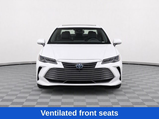 Used 2021 Toyota Avalon Limited w/ Advanced Safety Package FWD image 5