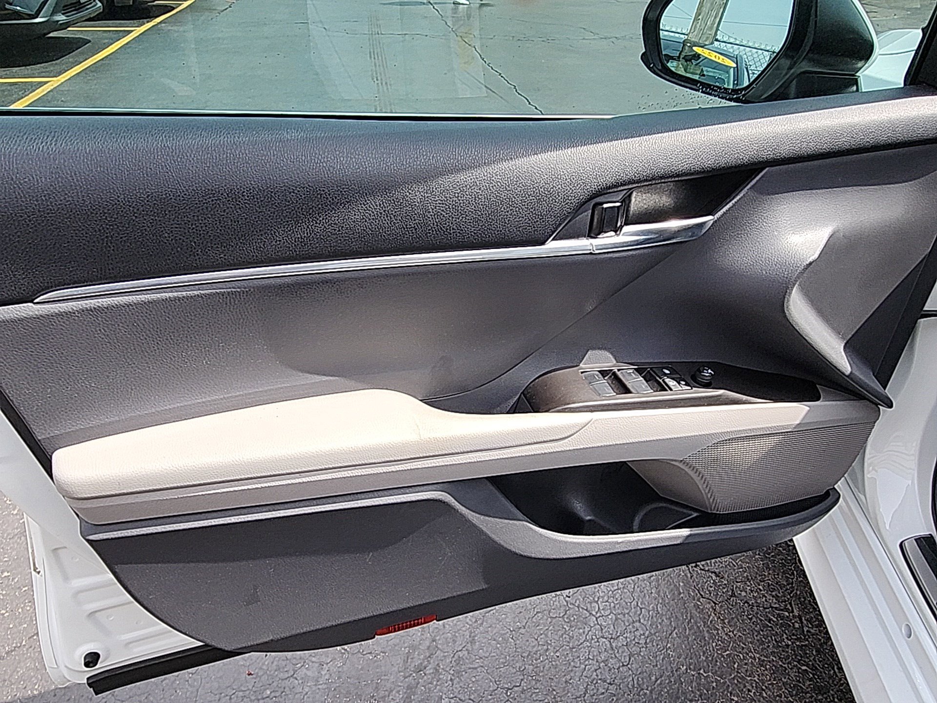 Certified 2024 Toyota Camry LE image 10