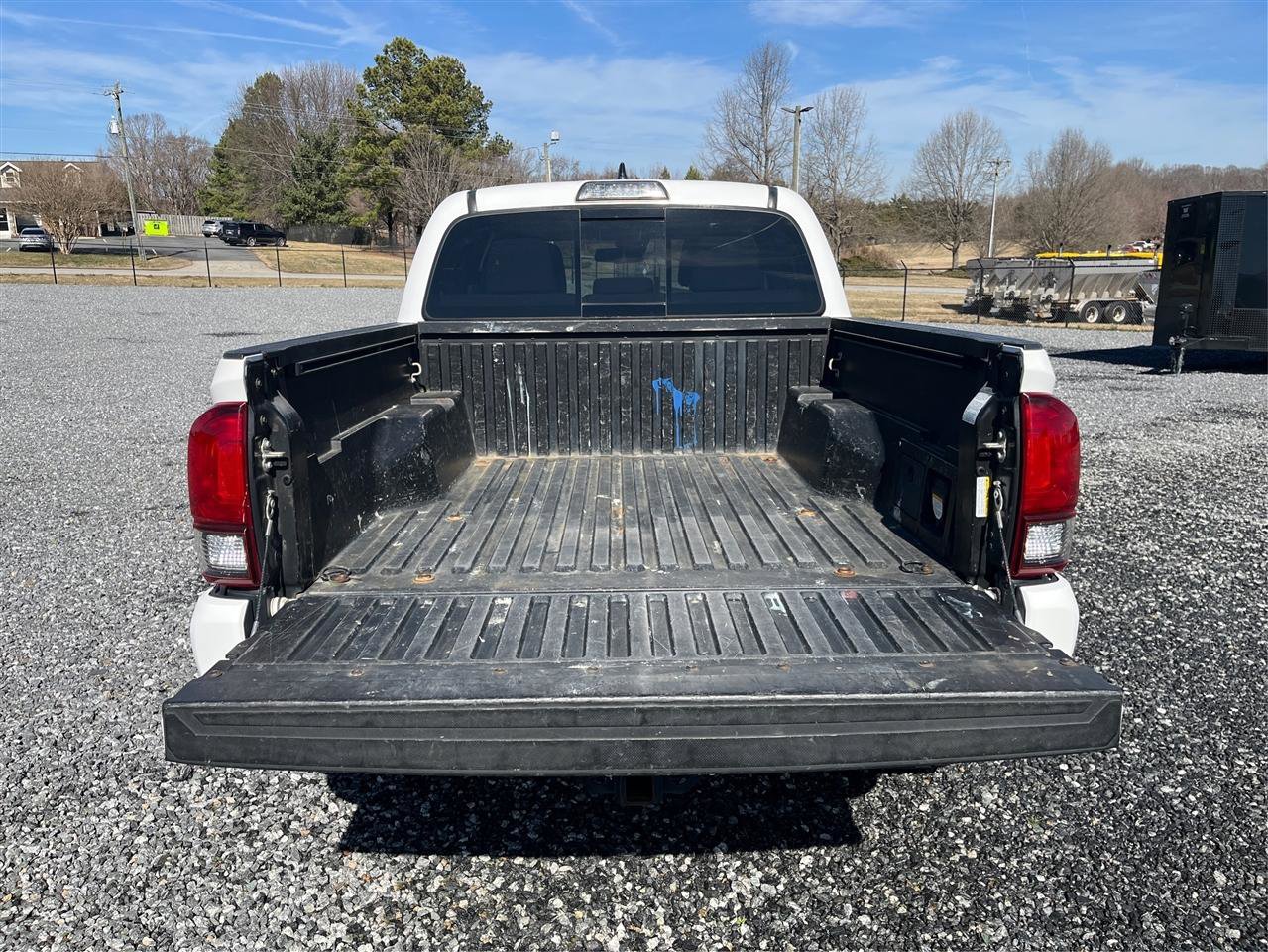 Used 2019 Toyota Tacoma TRD Sport image 13