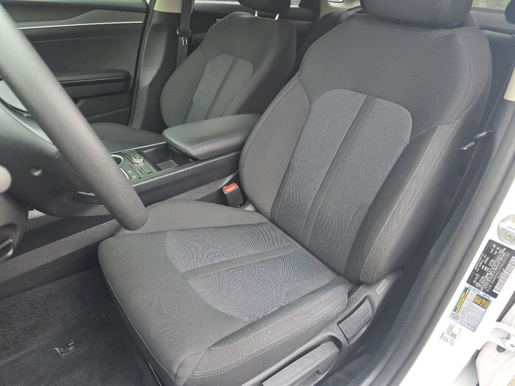 Used 2023 Kia K5 LXS image 21