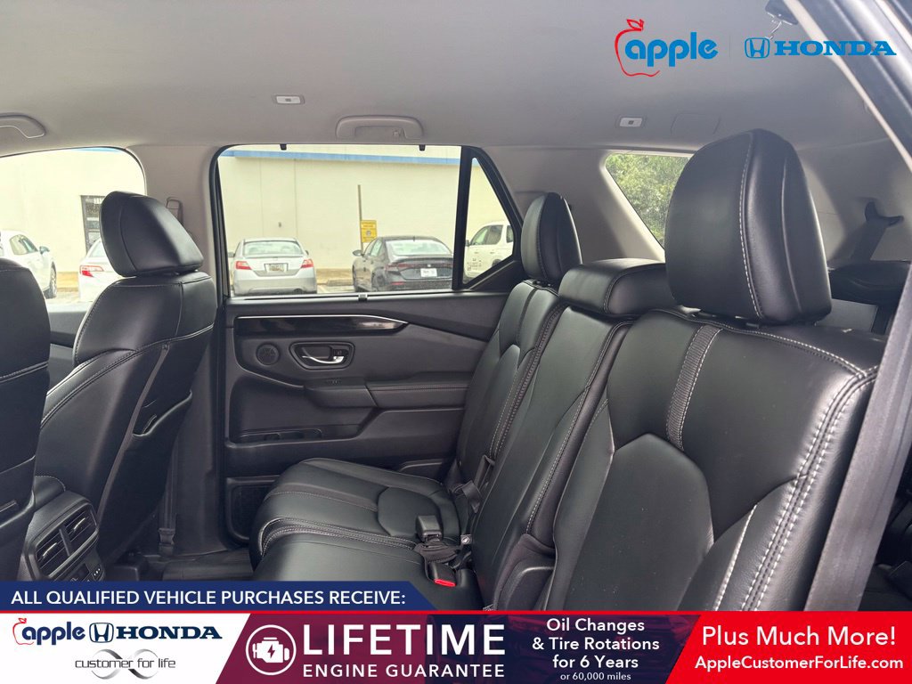 Used 2023 Honda Pilot EX-L image 5