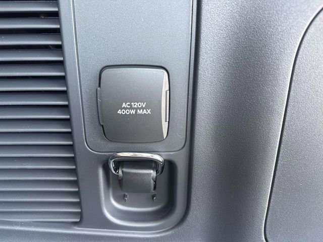 New 2026 Lincoln Navigator L Reserve AWD/4WD image 12