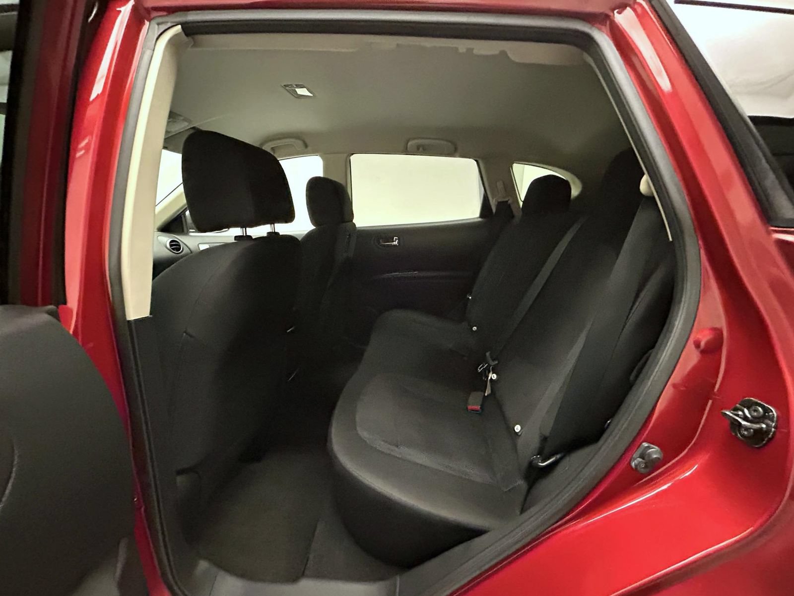 Used 2013 Nissan Rogue S w/ Special Edition Pkg AWD/4WD image 19