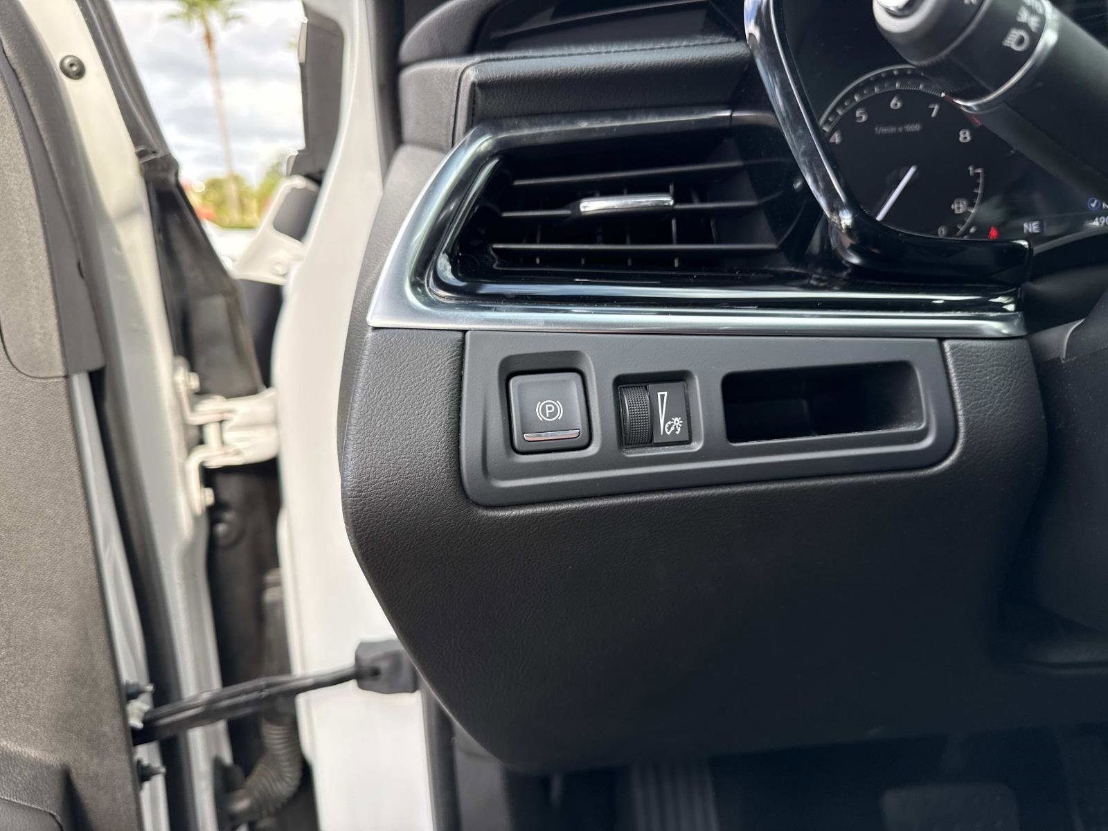 Certified 2022 Cadillac XT6 Premium Luxury image 33