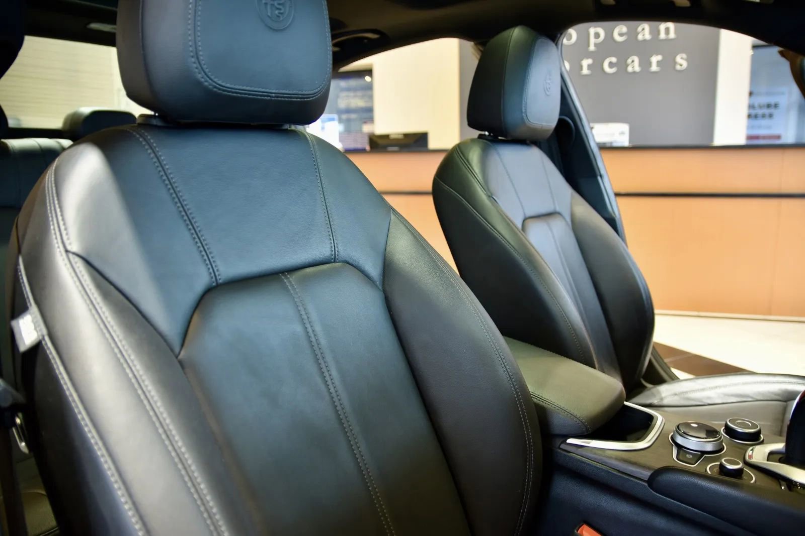 Used 2022 Alfa Romeo Giulia Ti image 24