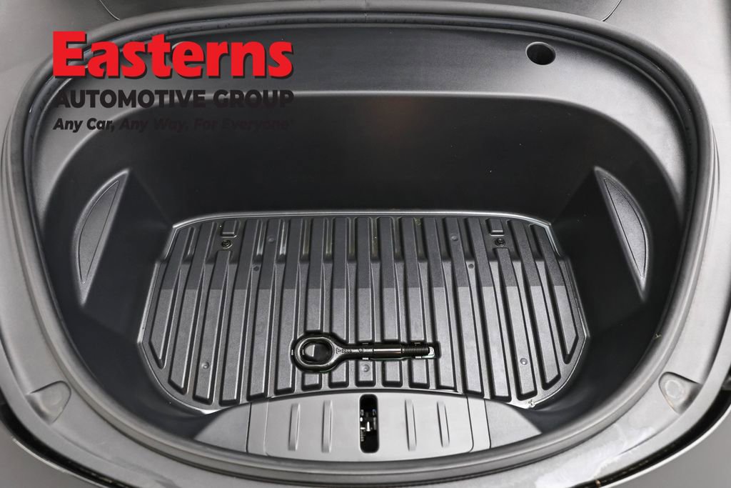 Used 2023 Tesla Model 3 Standard Range image 7