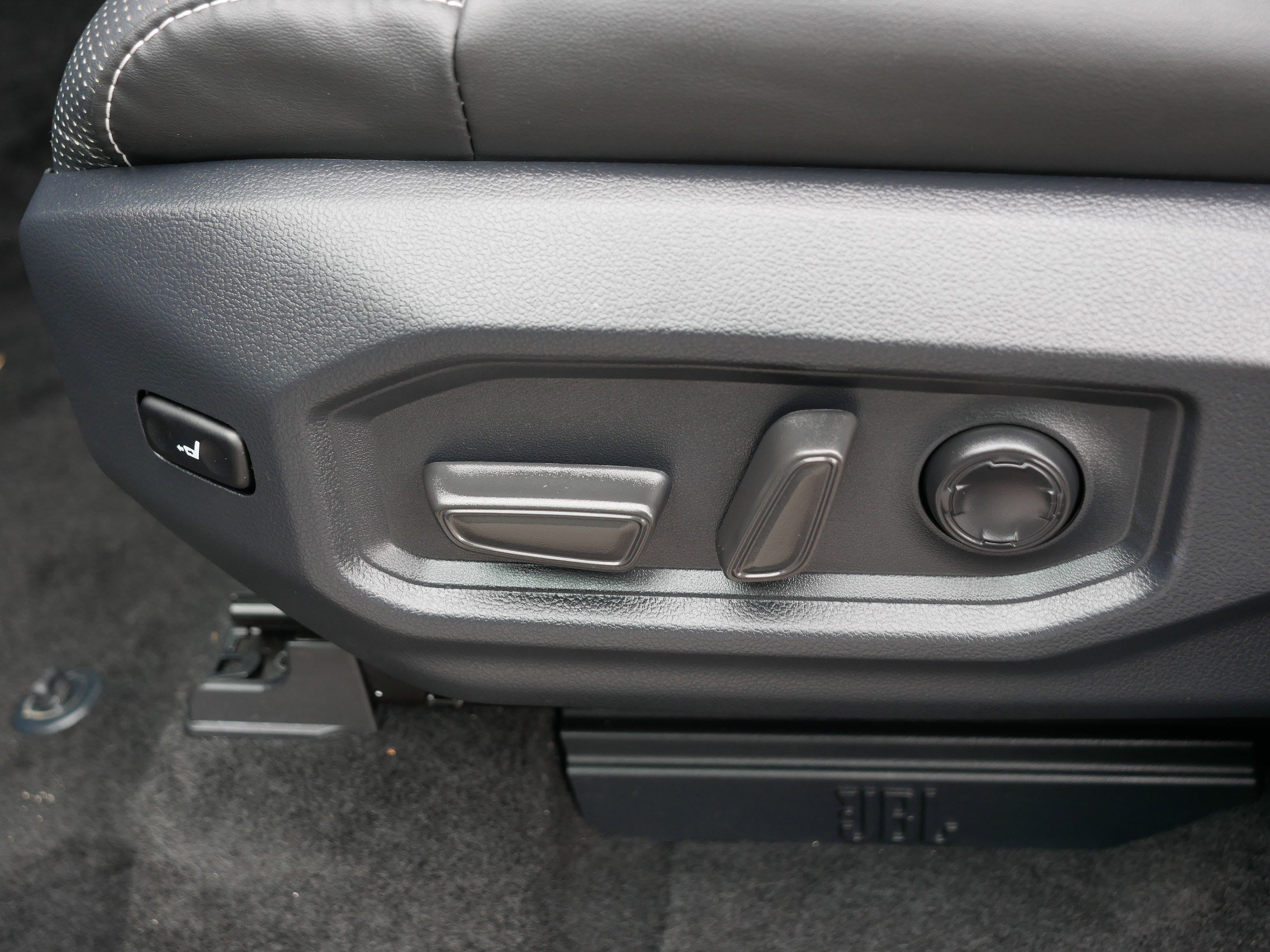 Used 2025 Toyota Tundra Capstone image 20