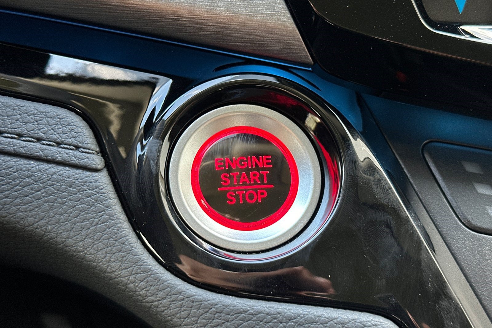 New 2026 Honda Odyssey Touring image 17