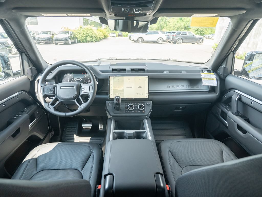 New 2026 Land Rover Defender 130 V8 AWD/4WD image 16