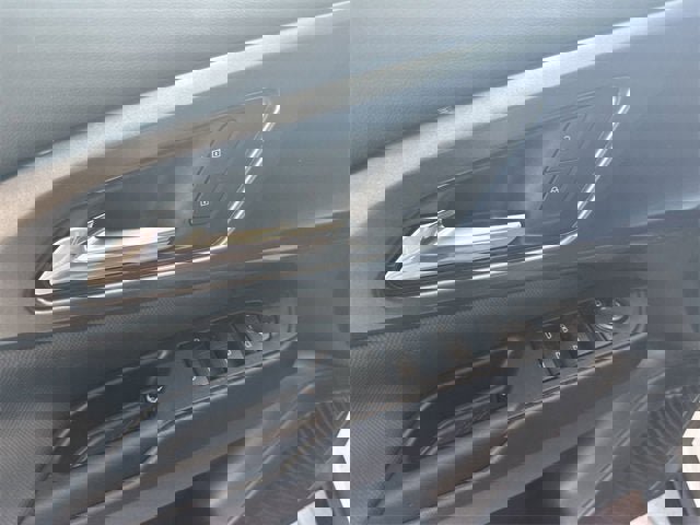 New 2026 Chevrolet Equinox EV LT image 31