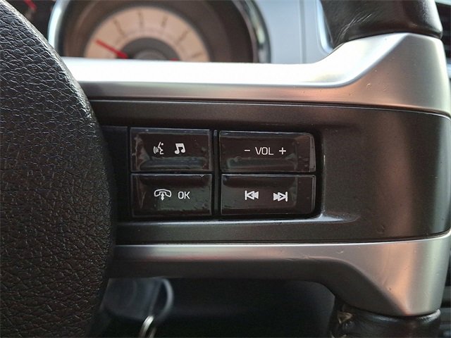 Used 2010 Ford Mustang Convertible image 20