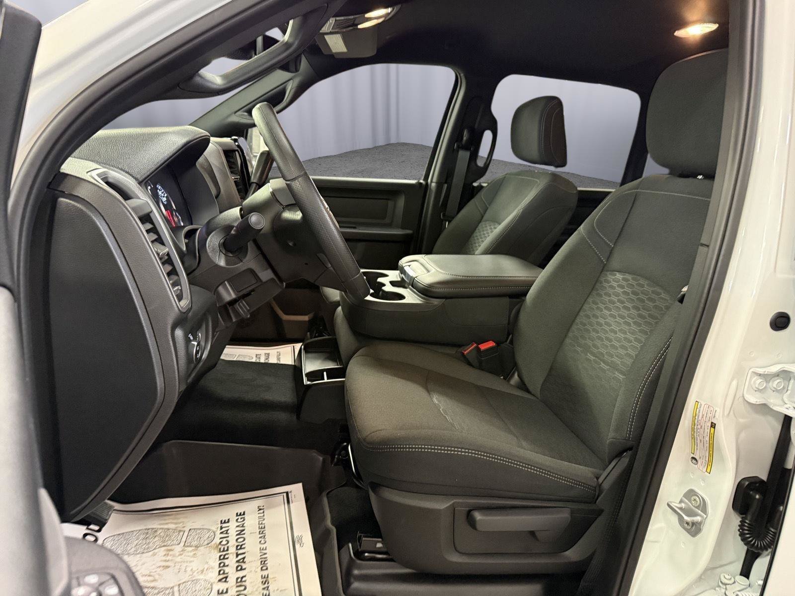 New 2026 RAM 3500 Tradesman AWD/4WD image 18