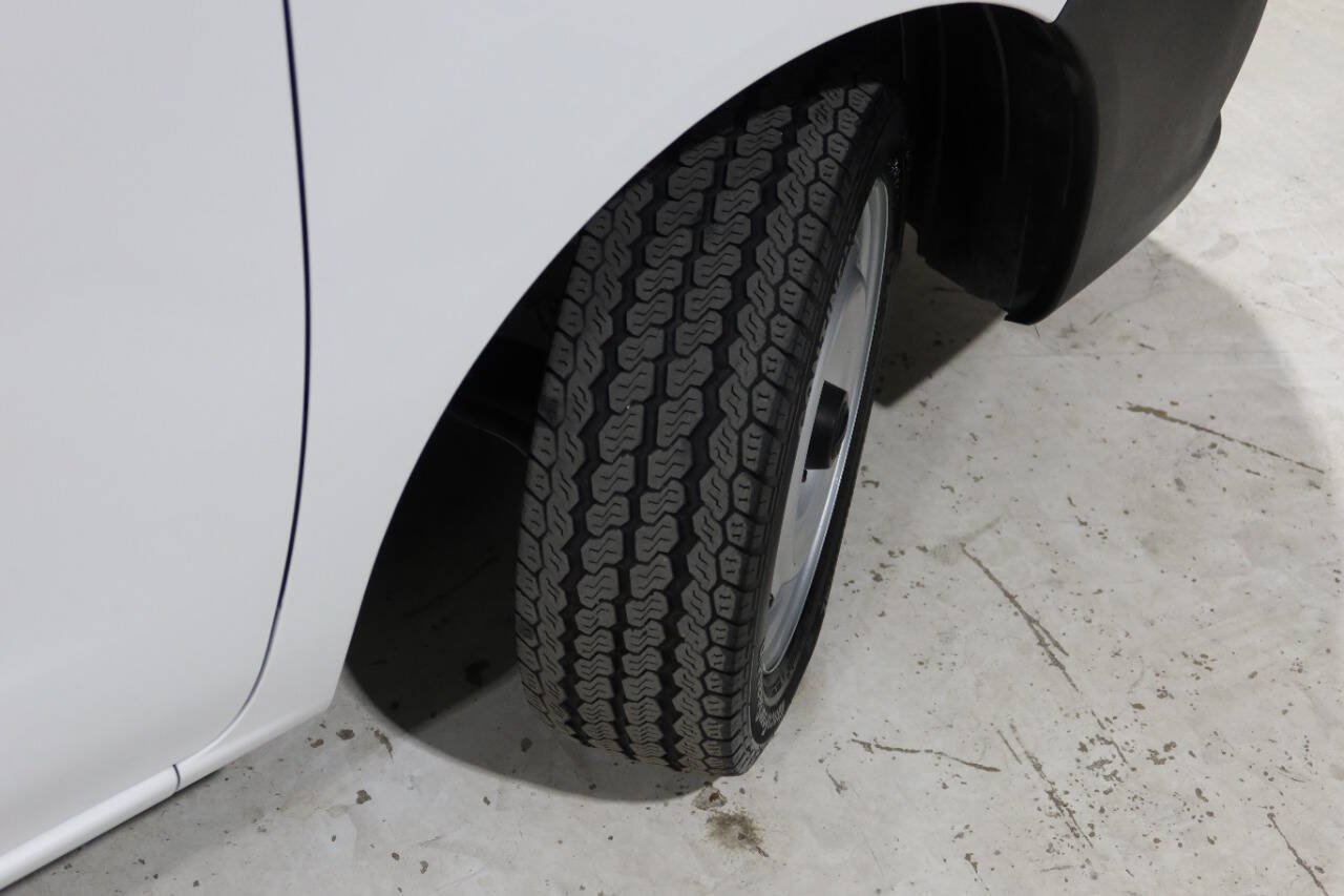 Used 2018 Nissan NV200 S w/ Cruise Control Package FWD image 35