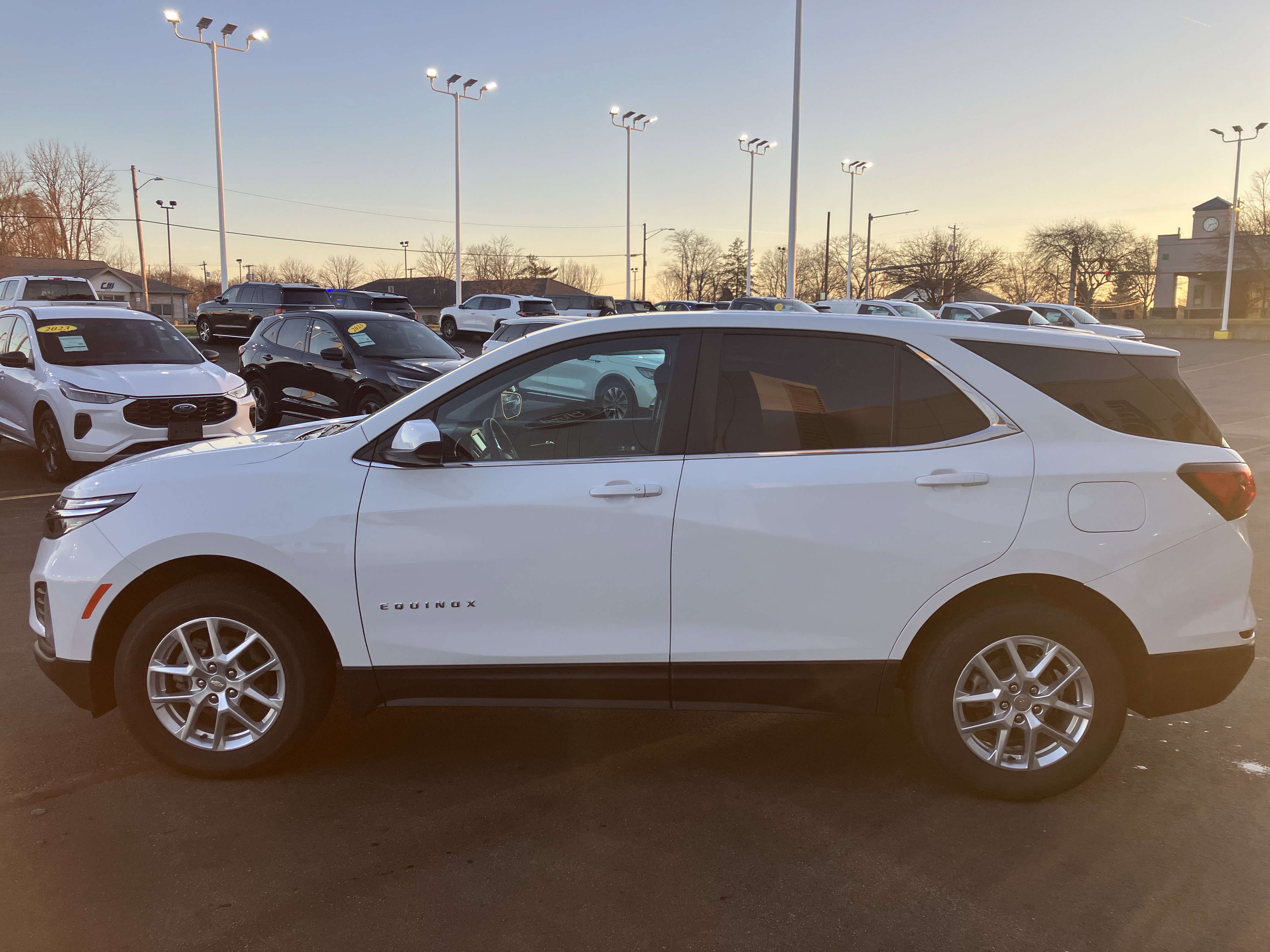 Used 2024 Chevrolet Equinox LT image 4