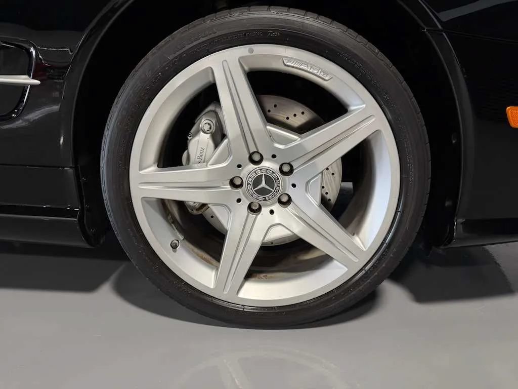 Used 2011 Mercedes-Benz SL 550 w/ Premium I Pkg image 9