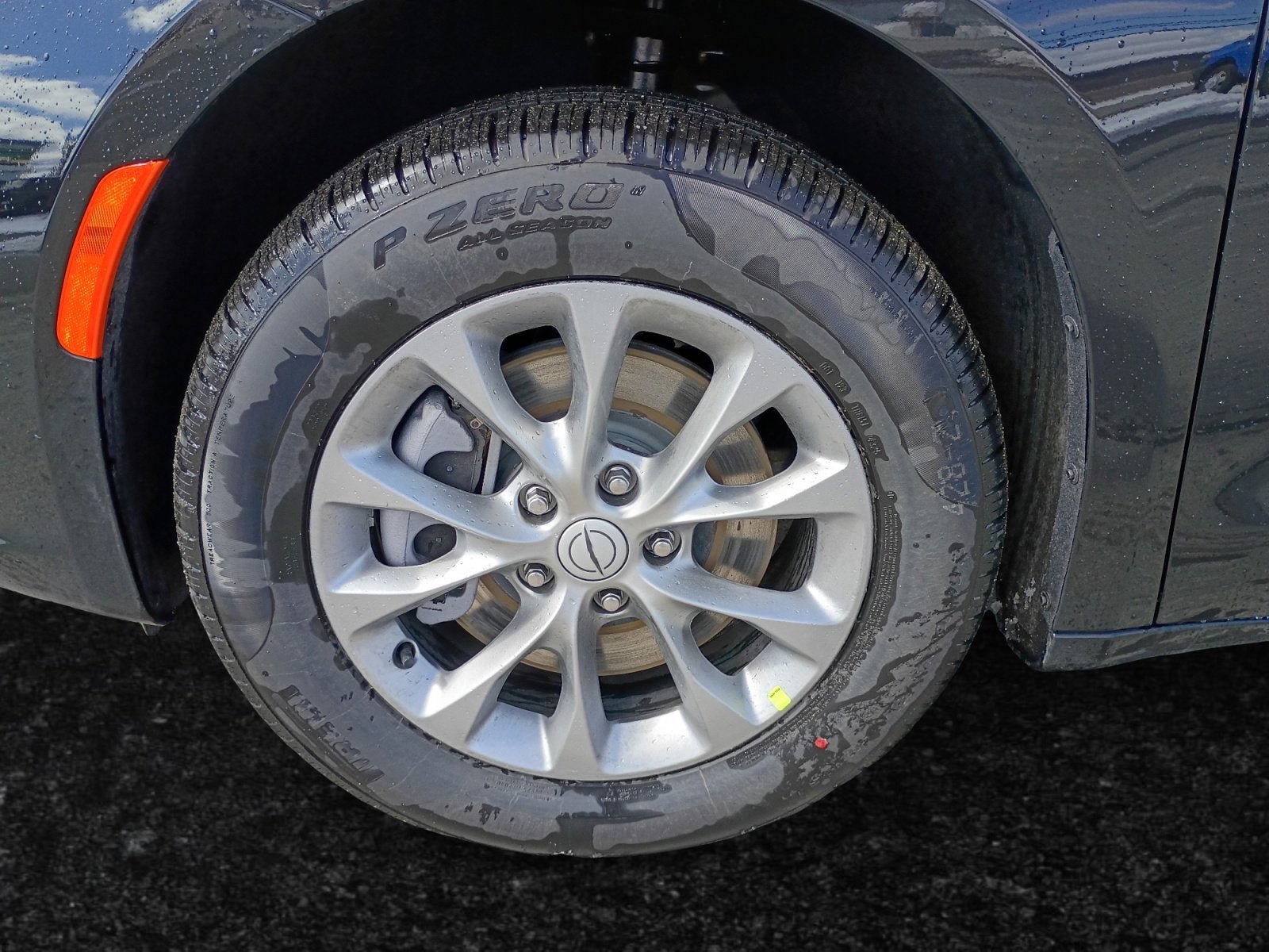 New 2026 Chrysler Pacifica Select image 15