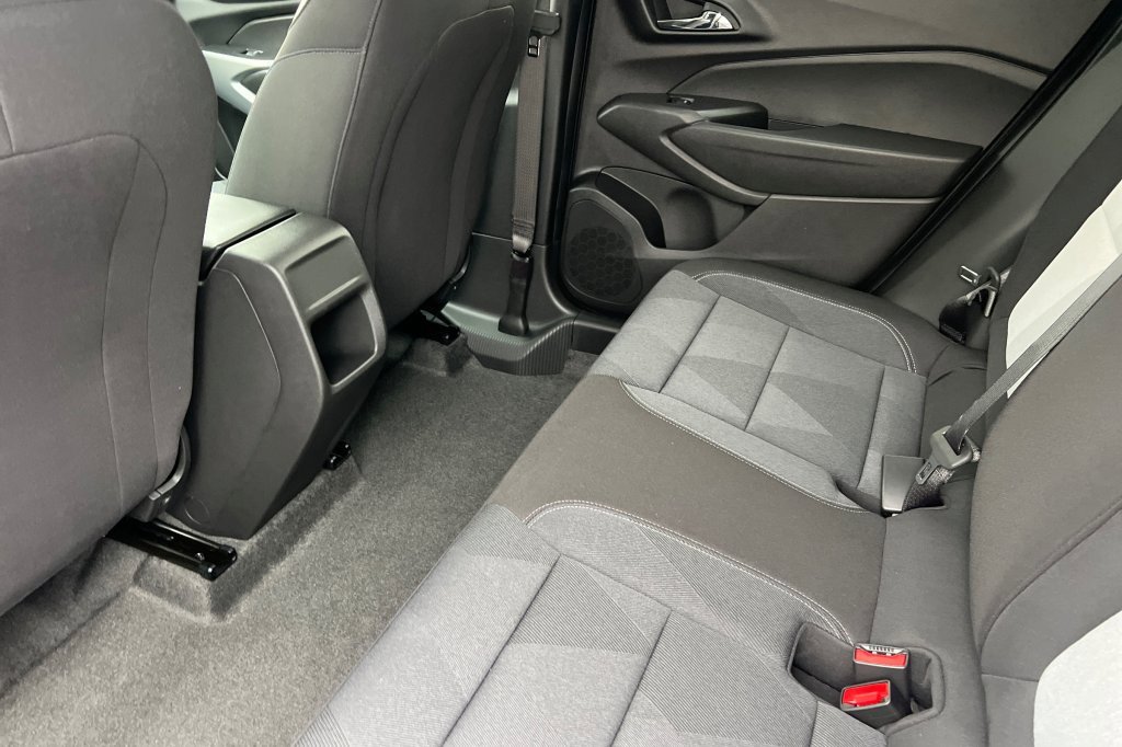 New 2026 Chevrolet Trax LS w/ LS Convenience Package image 8