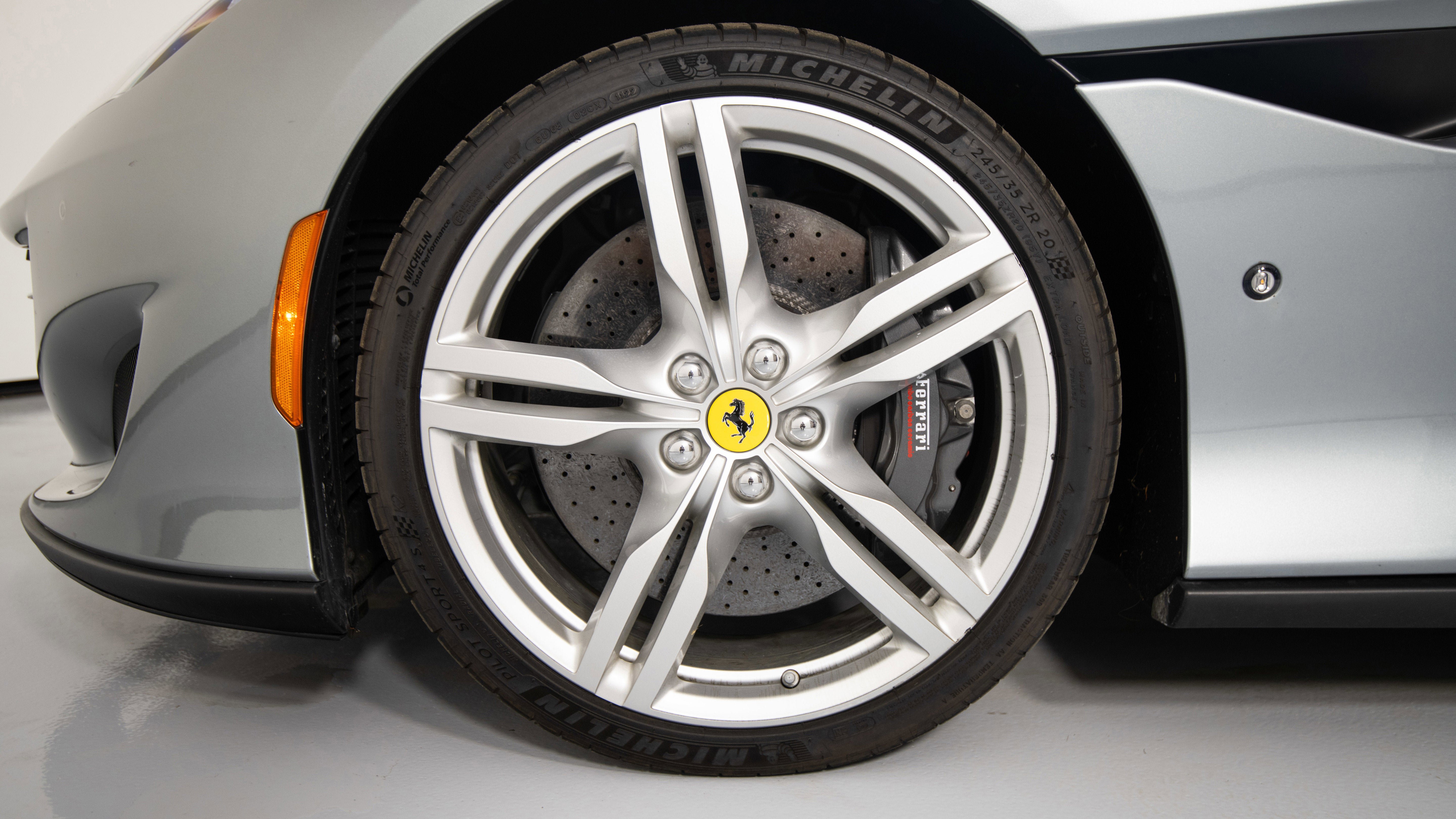 Certified 2019 Ferrari Portofino image 31