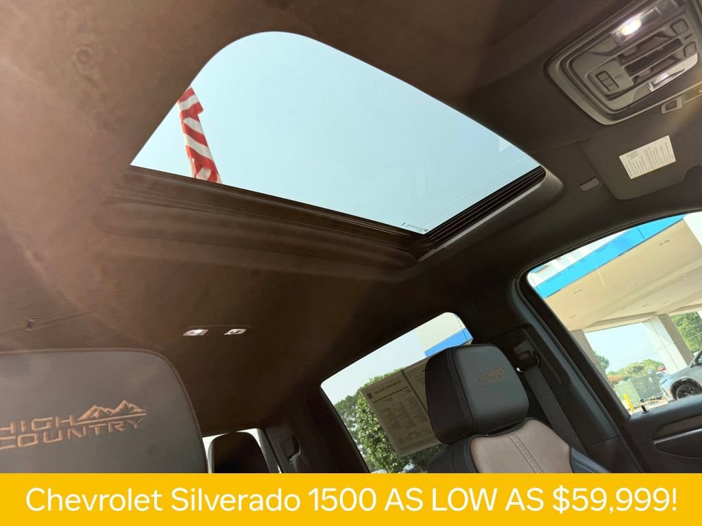 Used 2025 Chevrolet Silverado 1500 High Country w/ Technology Package AWD/4WD image 8