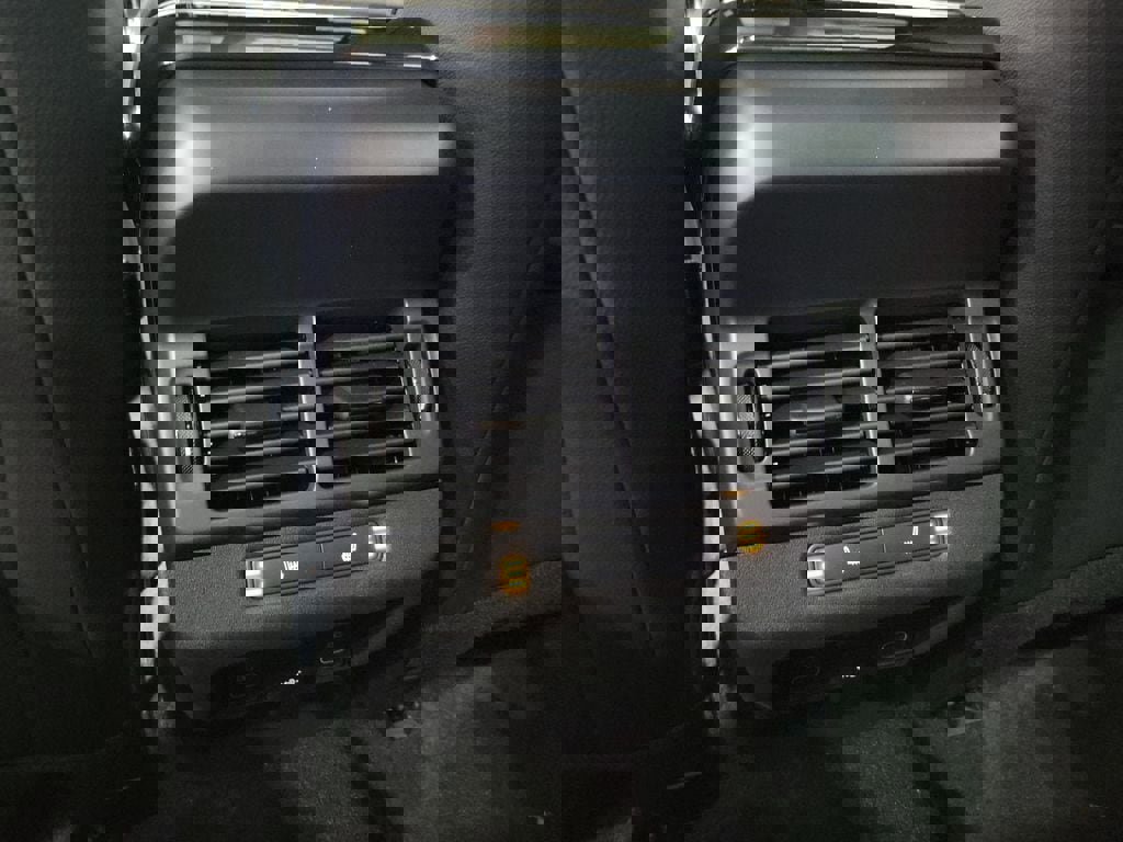 New 2026 Land Rover Range Rover Evoque S image 23