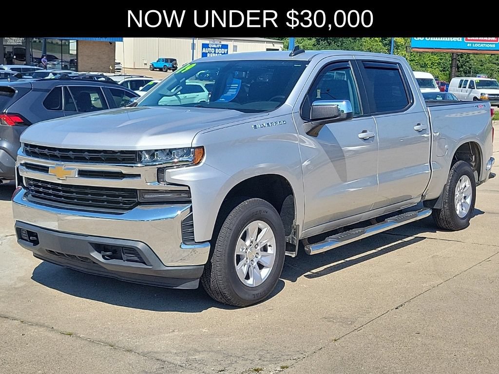 Used 2019 Chevrolet Silverado 1500 LT w/ All-Star Edition AWD/4WD image 2