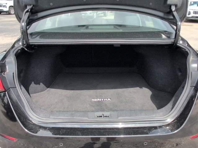 Used 2024 Nissan Sentra SV image 9