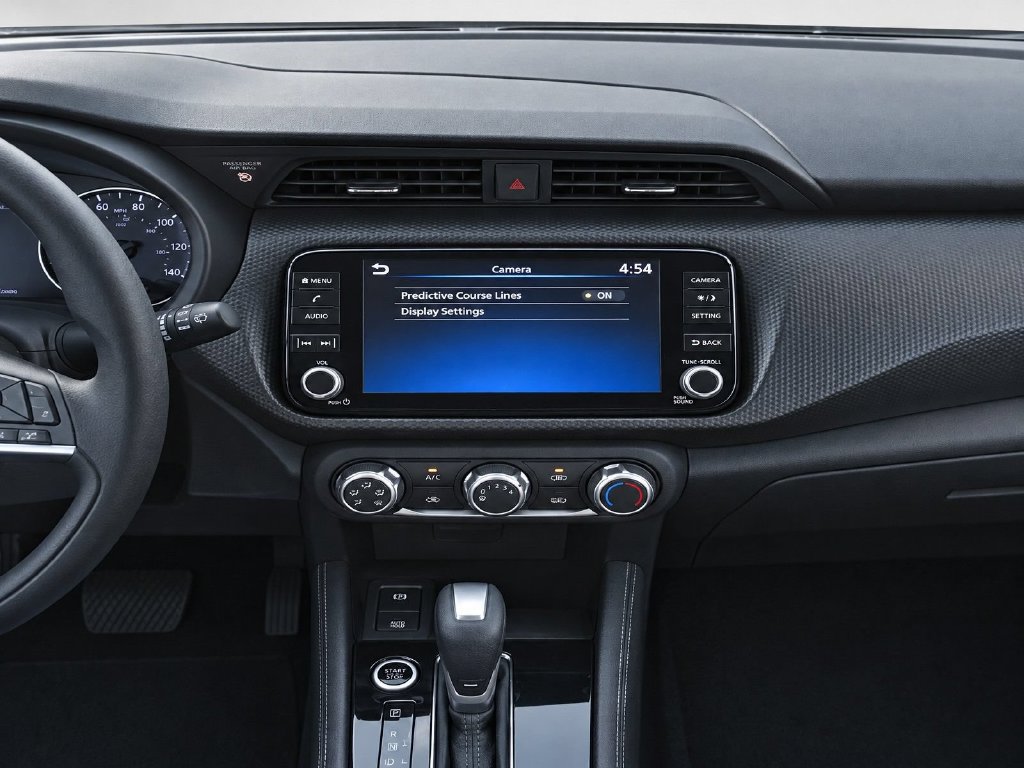 Used 2024 Nissan Kicks SV FWD image 27