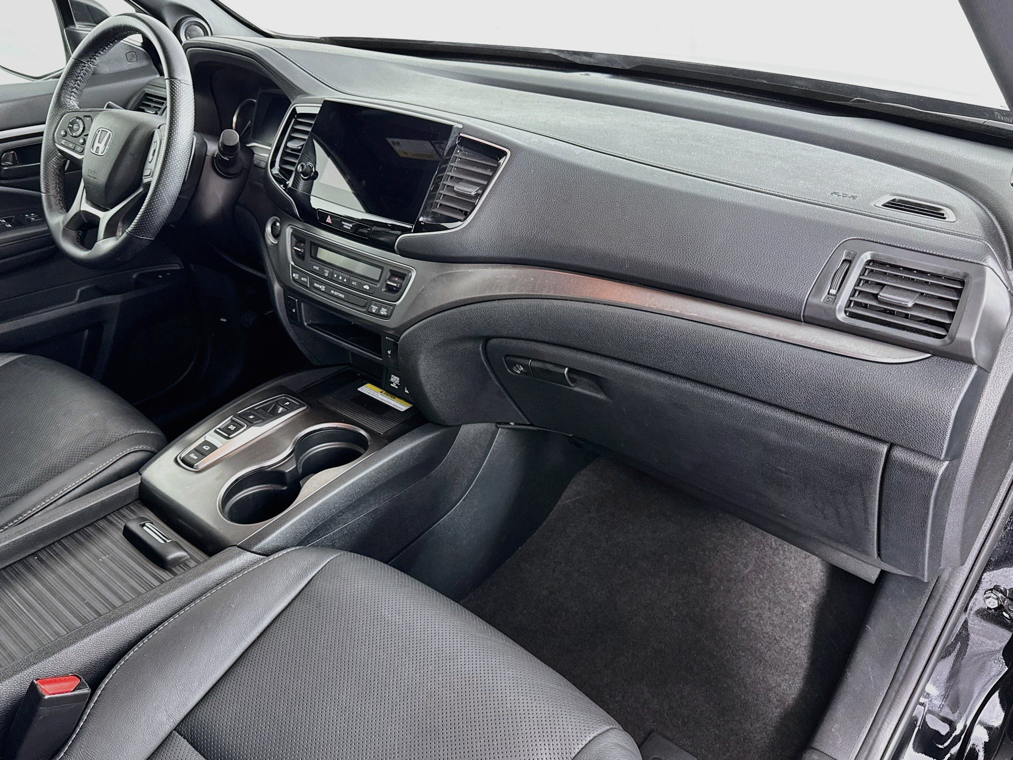 Certified 2023 Honda Passport EX-L image 28
