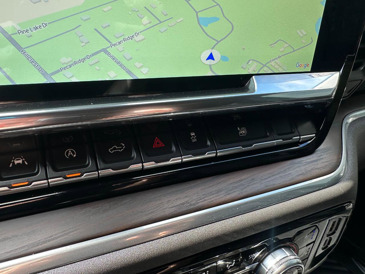 Used 2025 GMC Sierra 1500 SLT w/ SLT Premium Package image 40