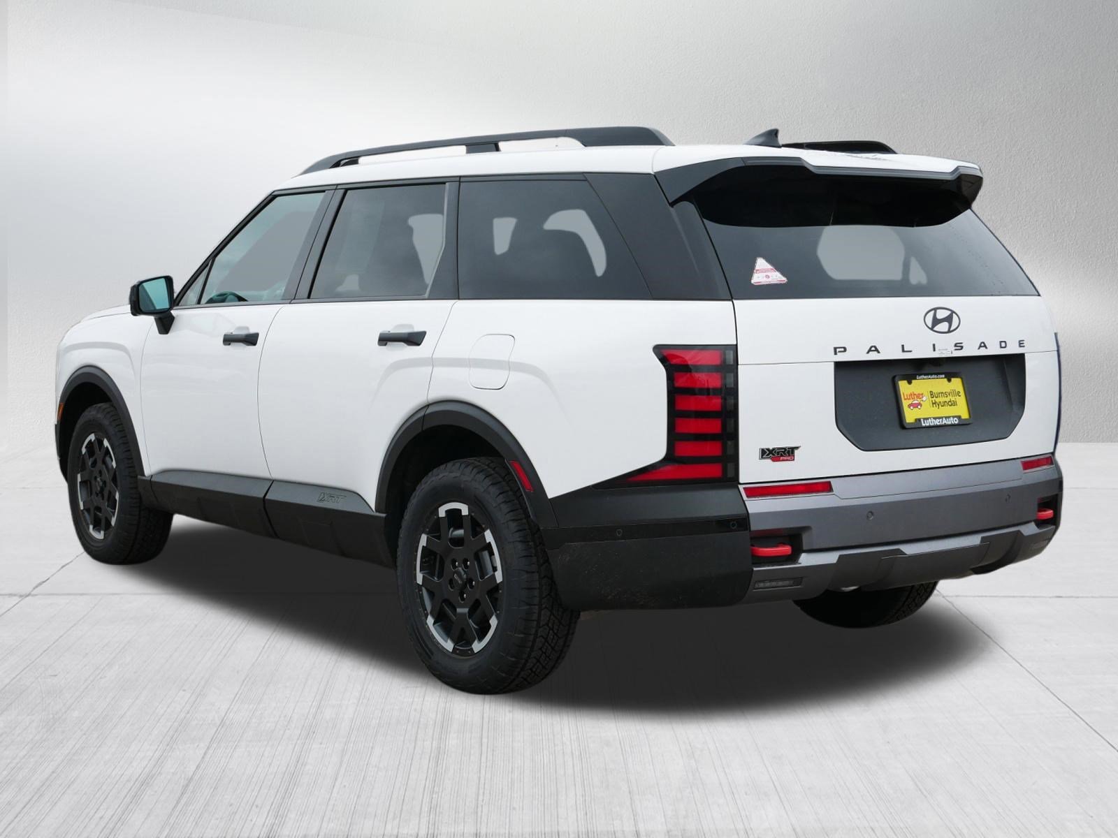 Certified 2026 Hyundai Palisade XRT Pro image 5