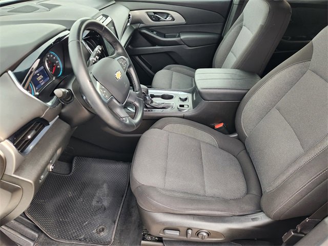 Used 2023 Chevrolet Traverse LT image 13