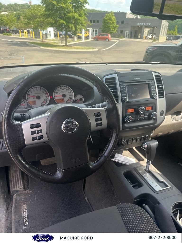 Used 2018 Nissan Frontier PRO-4X AWD/4WD image 15