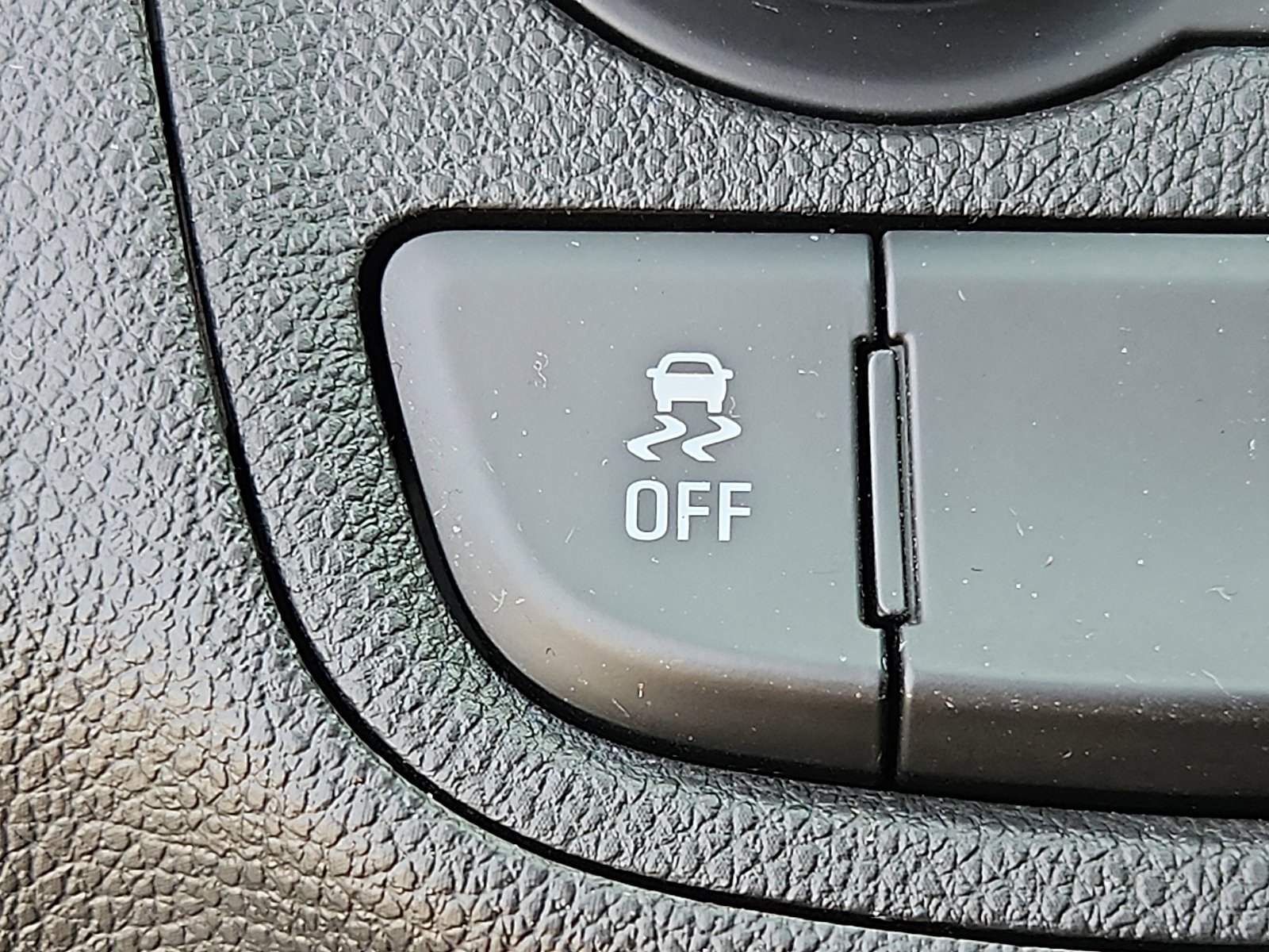 Used 2022 Chevrolet Spark LT FWD image 25