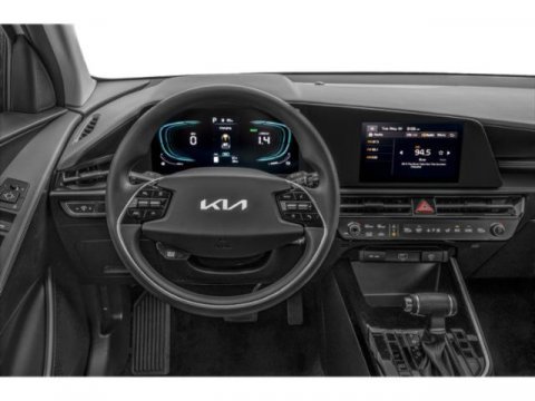 Certified 2024 Kia Niro LX image 10