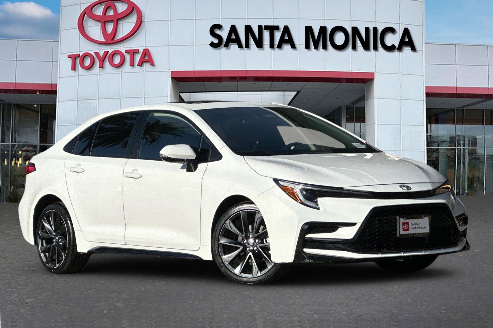 Certified 2024 Toyota Corolla SE w/ SE Premium Package FWD image 25