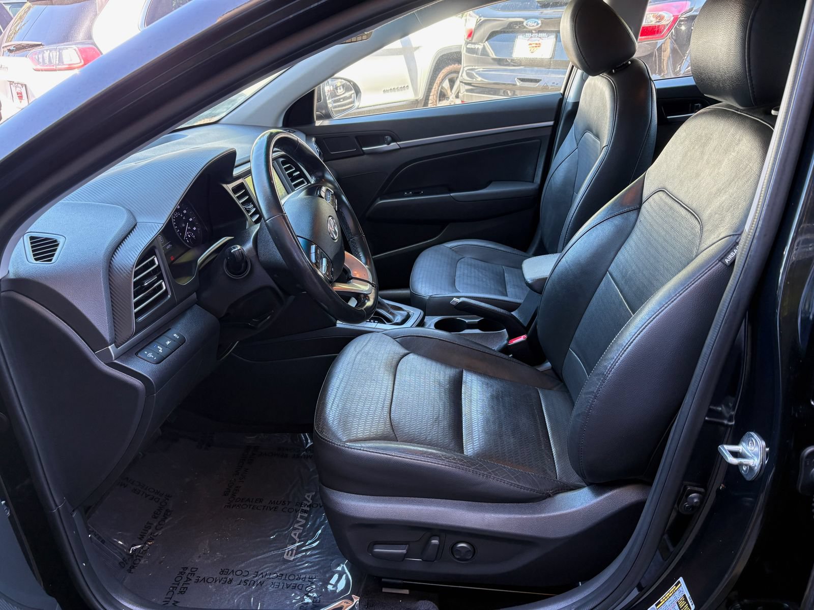 Used 2020 Hyundai Elantra Limited w/ Cargo Package (C1) FWD image 12