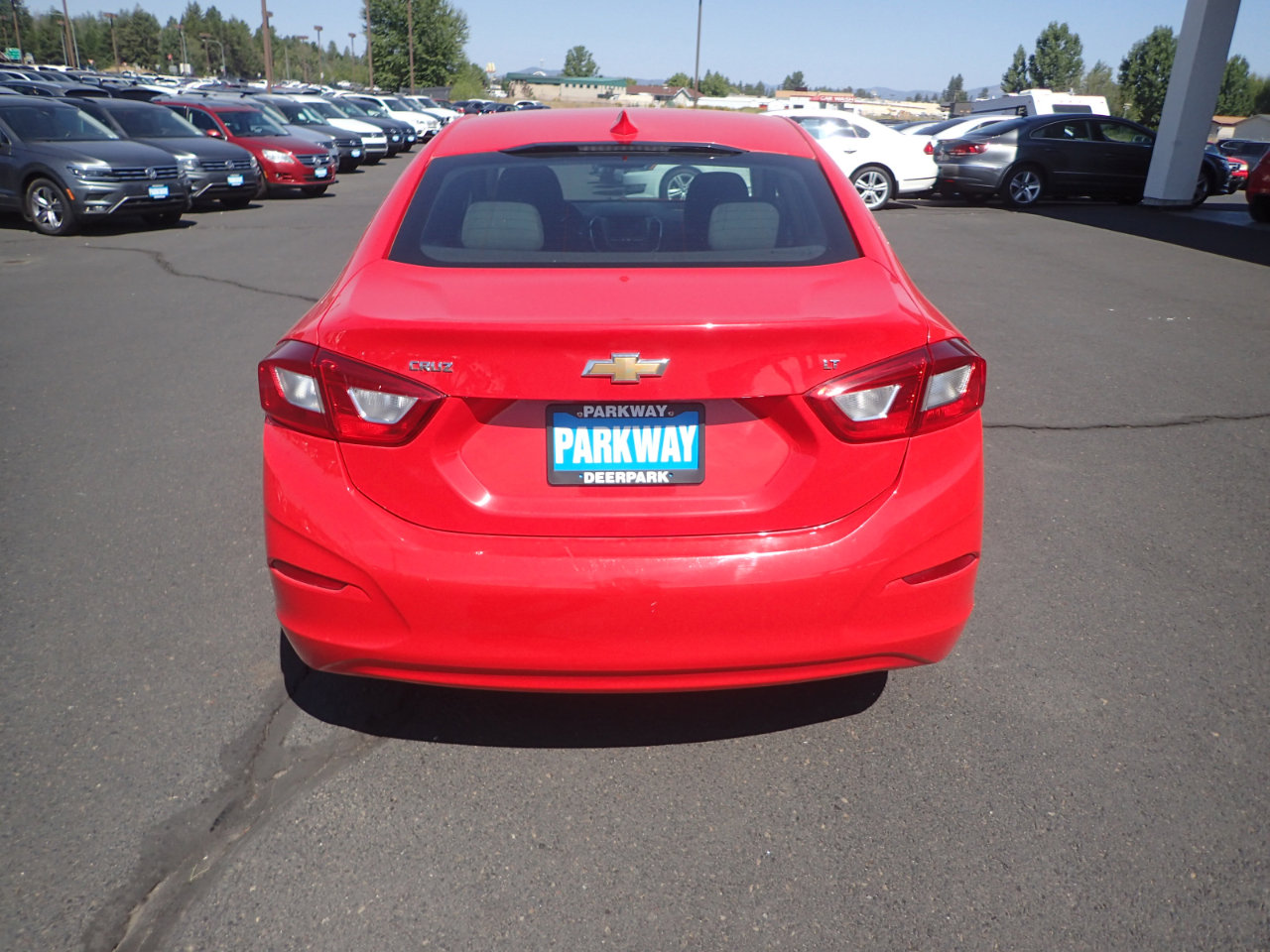 Used 2018 Chevrolet Cruze LT w/ LT Fleet Convenience Package image 4