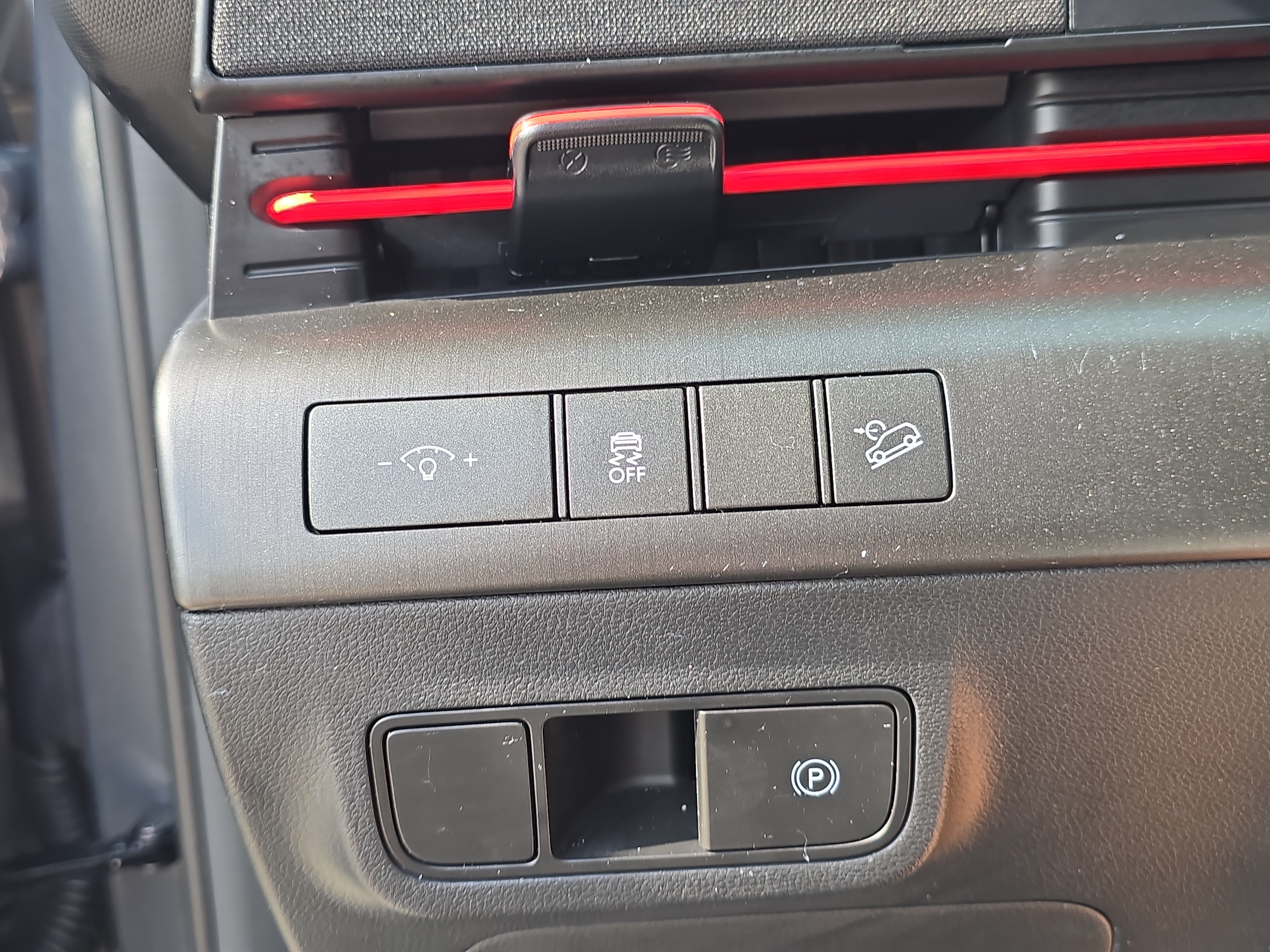 Used 2024 Hyundai Kona N Line AWD/4WD image 28